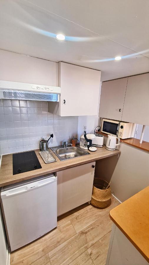 Ferienwohnung Sous Les Toits D'Avignon Exterior foto