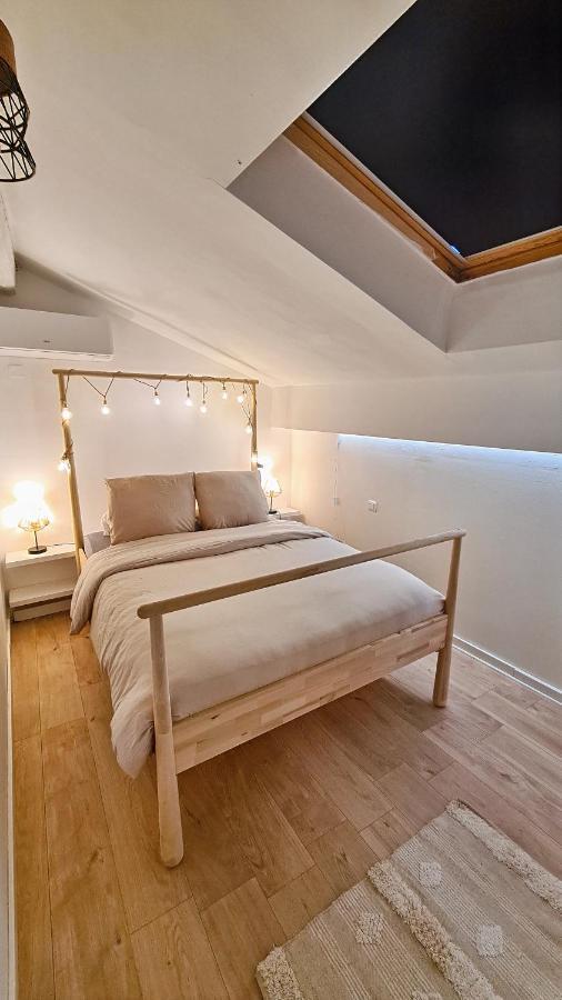 Ferienwohnung Sous Les Toits D'Avignon Exterior foto