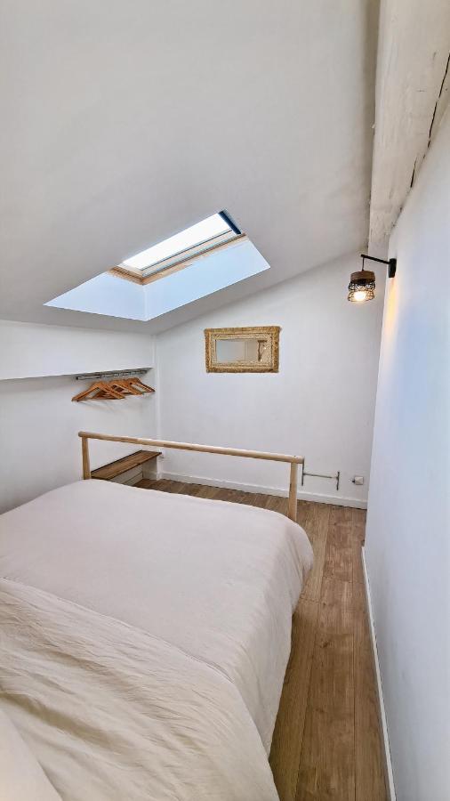 Ferienwohnung Sous Les Toits D'Avignon Exterior foto